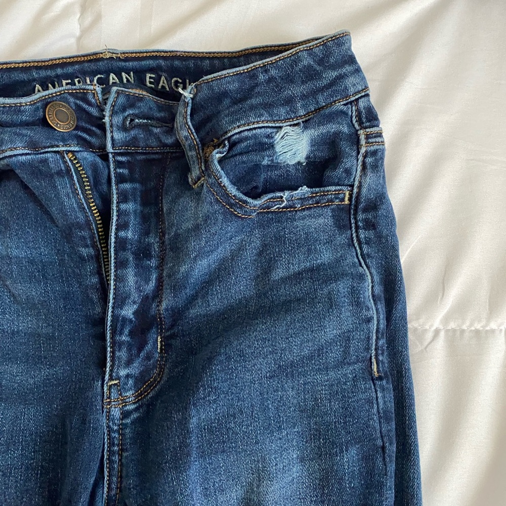 AE Ripped Skinny Jeans